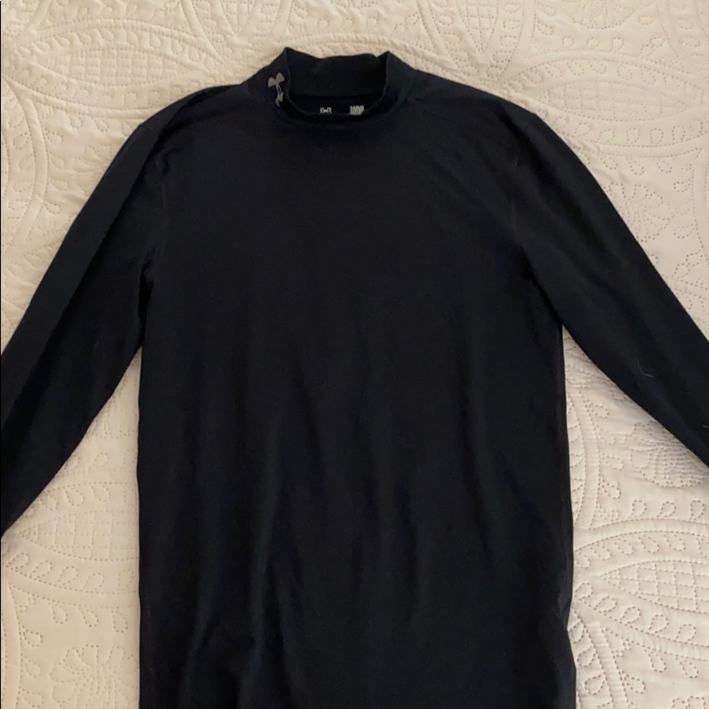Men’s Large Under Armour Shirt